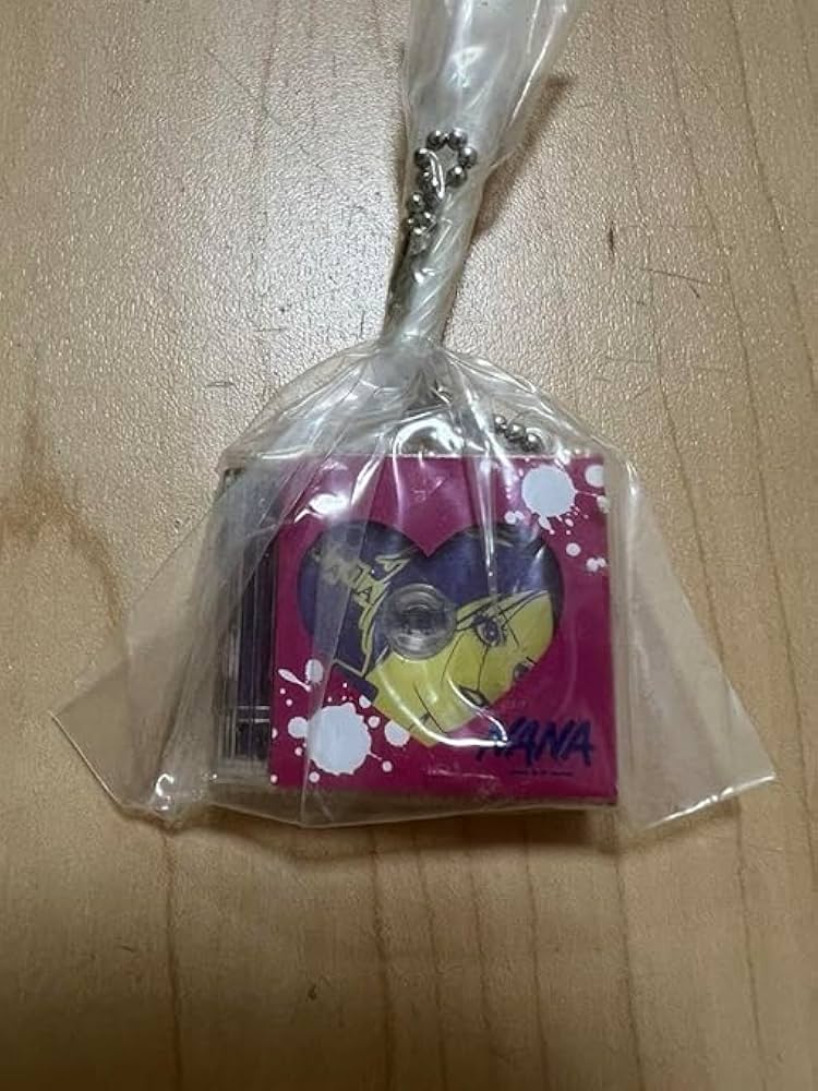 Amazon.co.jp: NANA ミニチュアCDコレクション ガチャガチャ 矢沢あい