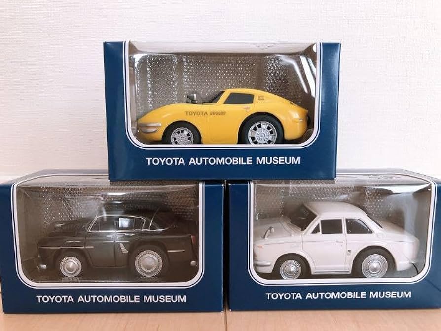 Amazon.co.jp: トヨタ博物館プルバックカー ミニカー 旧車3台セット