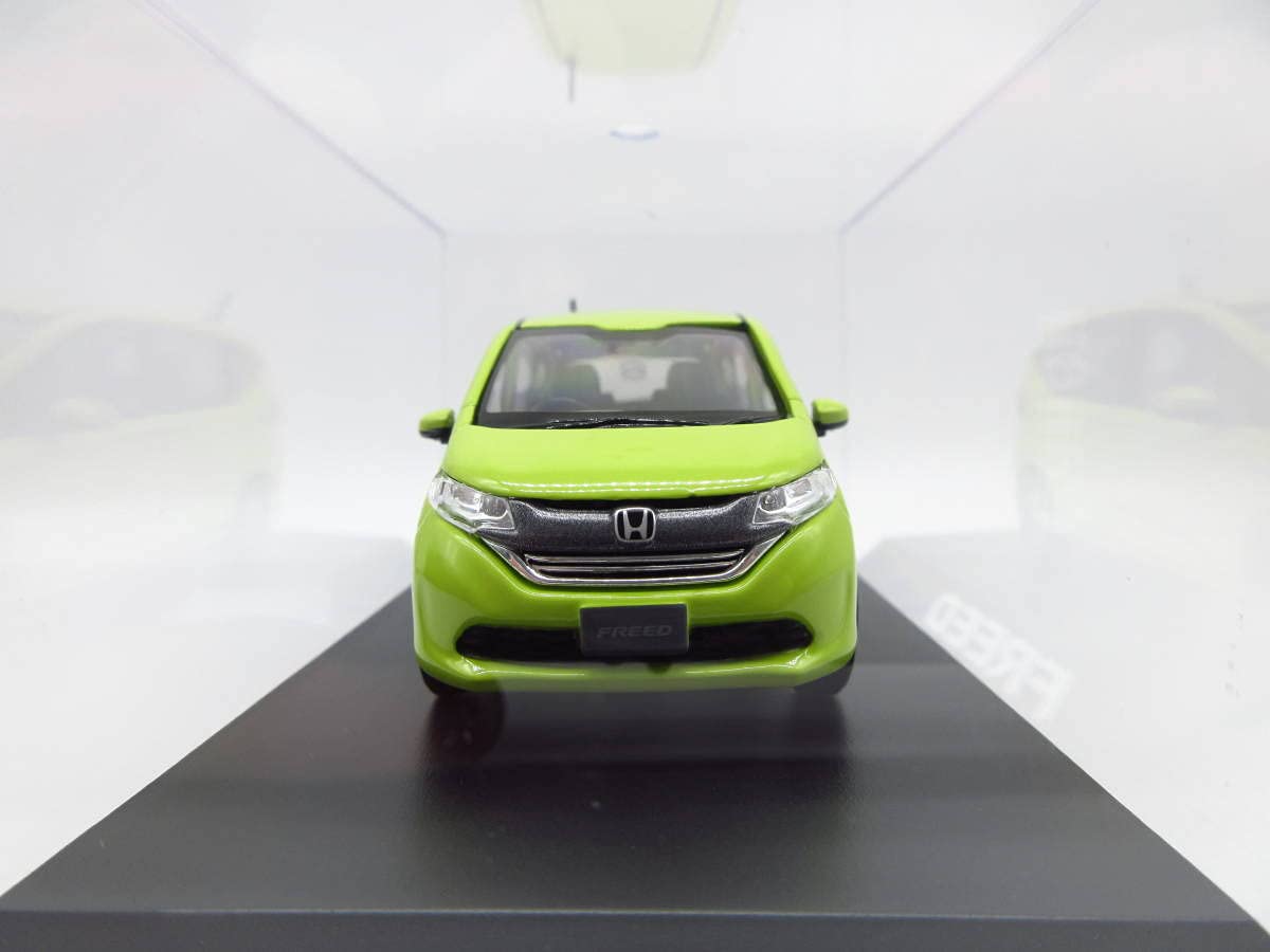 Amazon | 1/43 ホンダ 新型フリード FREED カラーサンプル ディーラー