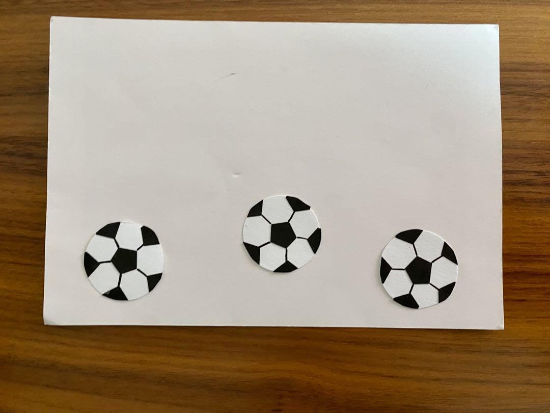 Amazon.co.jp: ペーパークラフト 「 サッカー 」 アルバム クラフト