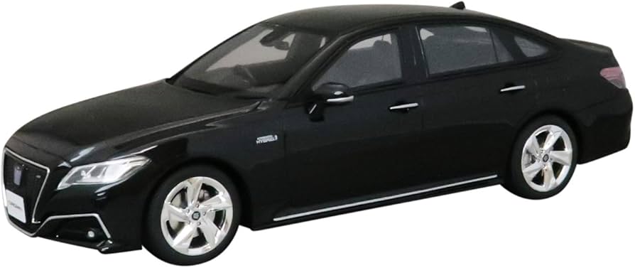 Amazon.co.jp: samurai 1/18 トヨタ クラウン RS アドバンス ブラック