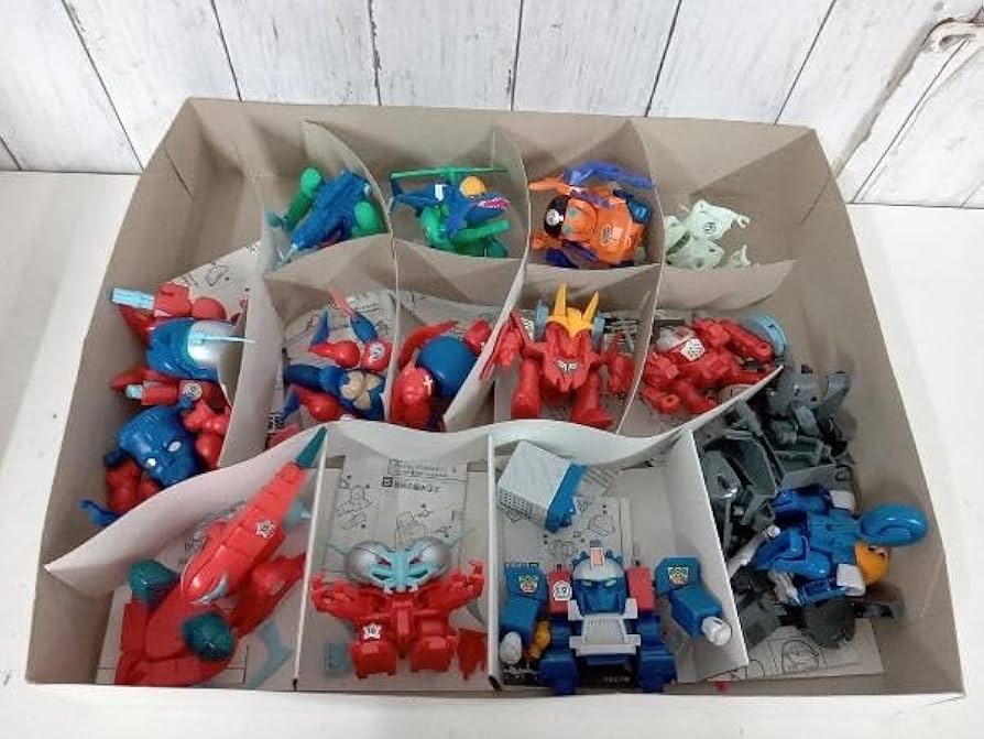 Amazon | 【訳あり】【組み立て済】【カード欠品】プラモデル タカラ