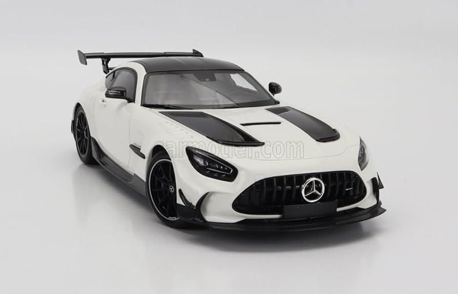 Amazon.co.jp: ミニカー 1/18 メルセデス ベンツ AMG GT