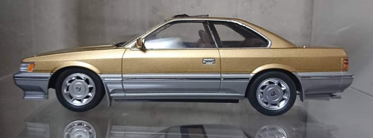 Amazon | 日産 レパード F31 前期型 1/24 プラモデル 完成品 LEOPARD