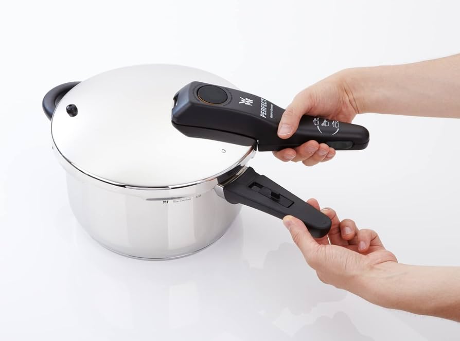 51r7AWRG8rL._AC_UF894,