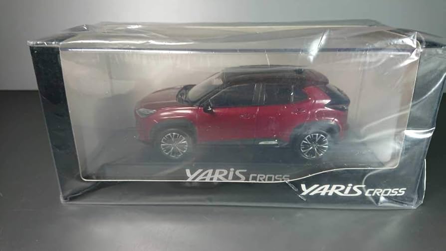 Amazon | 130 トヨタ ヤリスクロス ディーラー特注 カラーサンプル