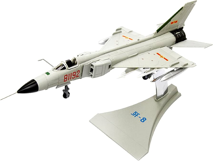Amazon.co.jp: 1:100合金J-8戦闘機ダイキャスト軍用機モデル航空機