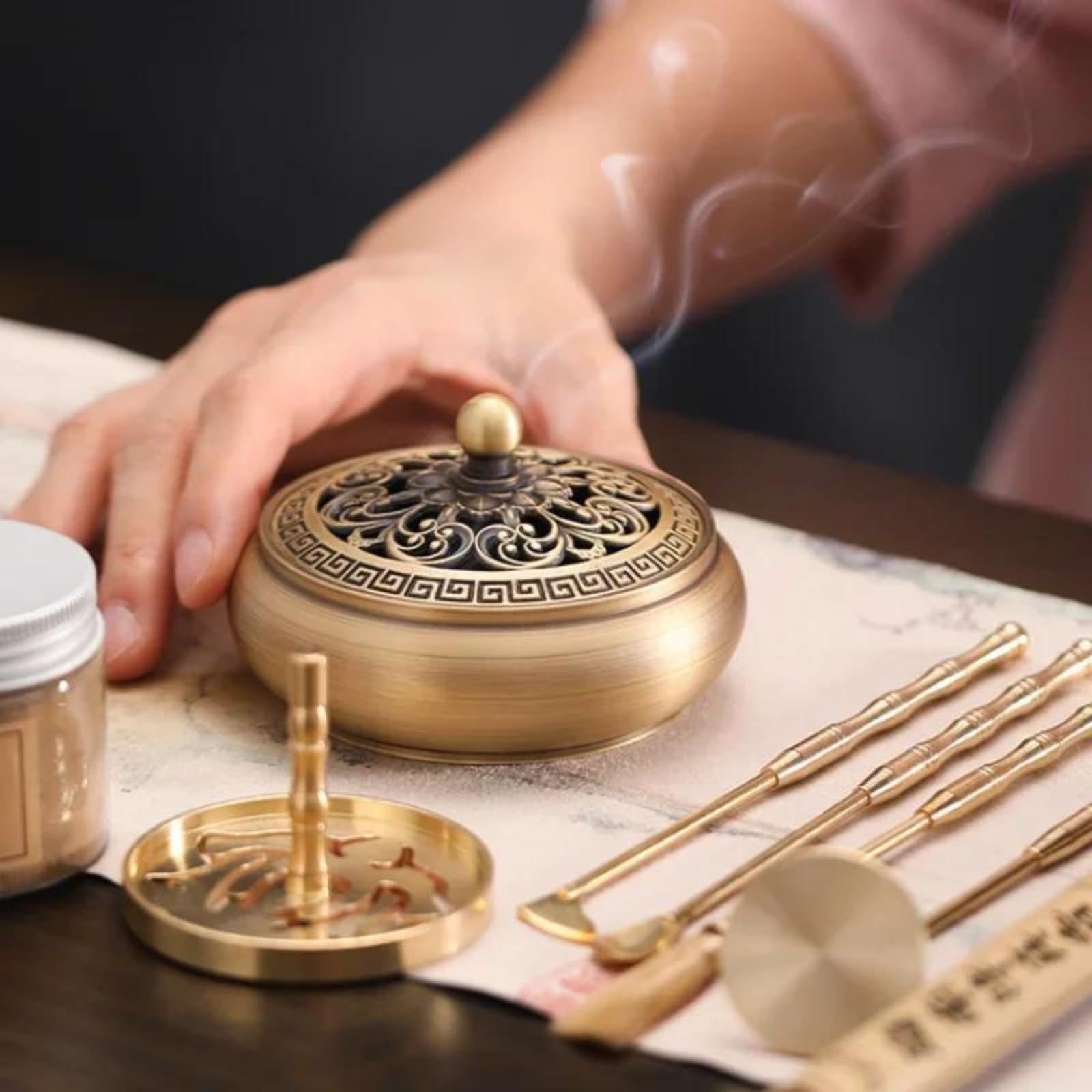 Amazon｜SELECOCO 香炉 蓋付き お香立て付き コーン・スティック対応