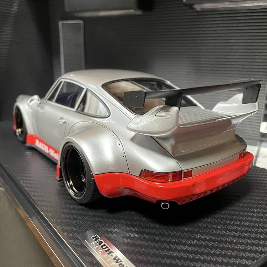 Amazon.co.jp: イグニッションモデル 1/18ポルシェ RWB 930 RAUH-Welt