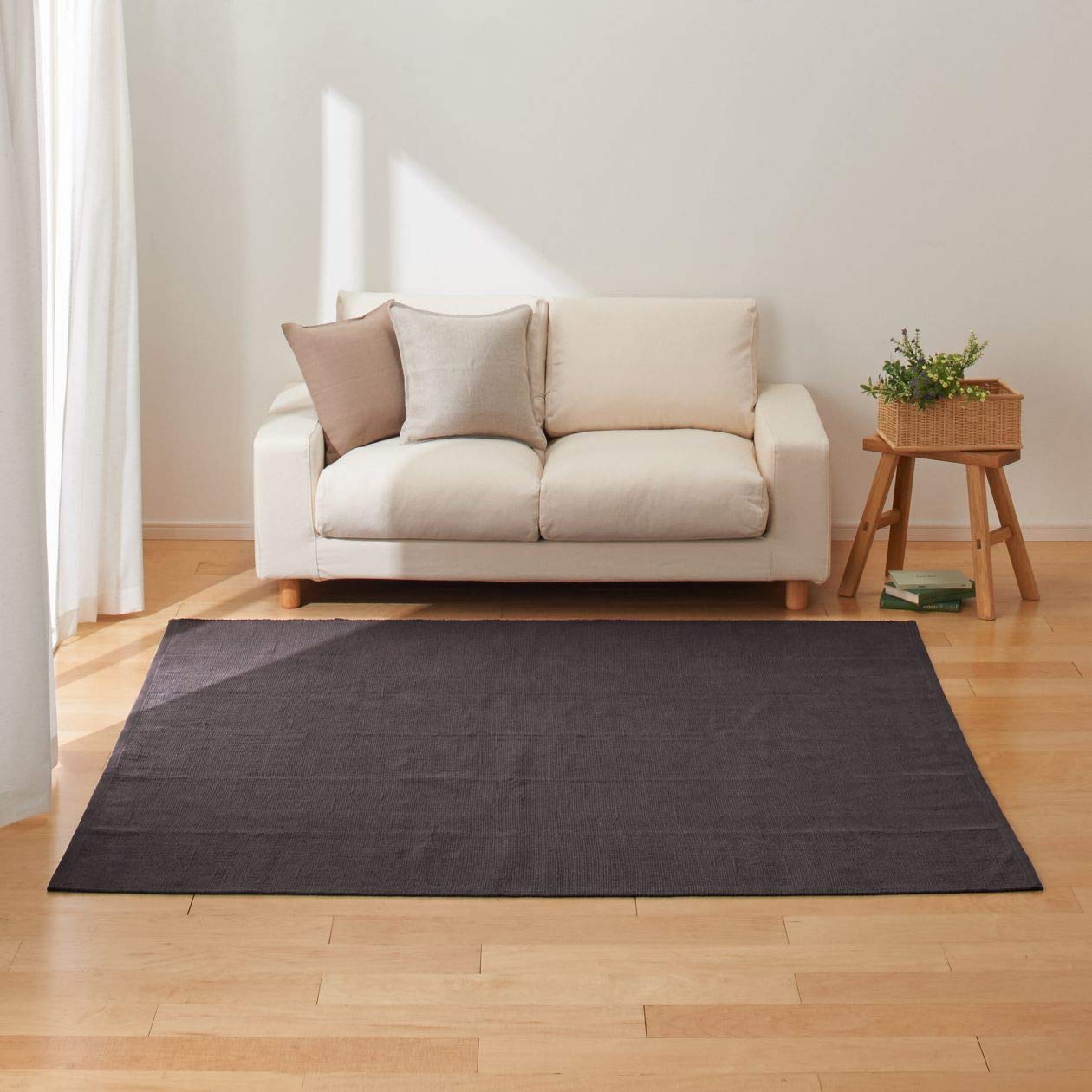 Amazon｜無印良品 インド綿手織ラグ/チャコール 200×200cm 82123548