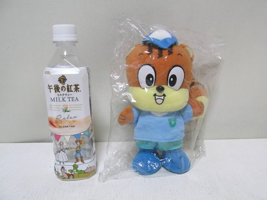 Amazon.co.jp: 郵便局 郵便貯金 ゆうちょ リス ぬいぐるみ 2001 日本