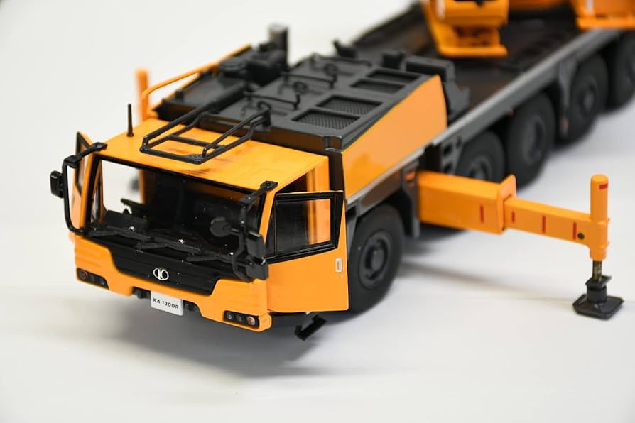 Amazon.co.jp: Kato Works KATO All Terrain Crane KA-1300R 1/50