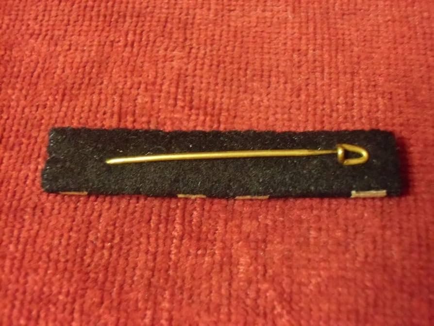 Amazon.co.jp: ⊞ドイツ軍 旧型 野戦用 2連略綬 （実物） : おもちゃ