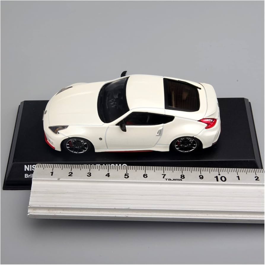 Amazon | ミニカー スケールモデルカー 1：43日産フェアレディZニスモ