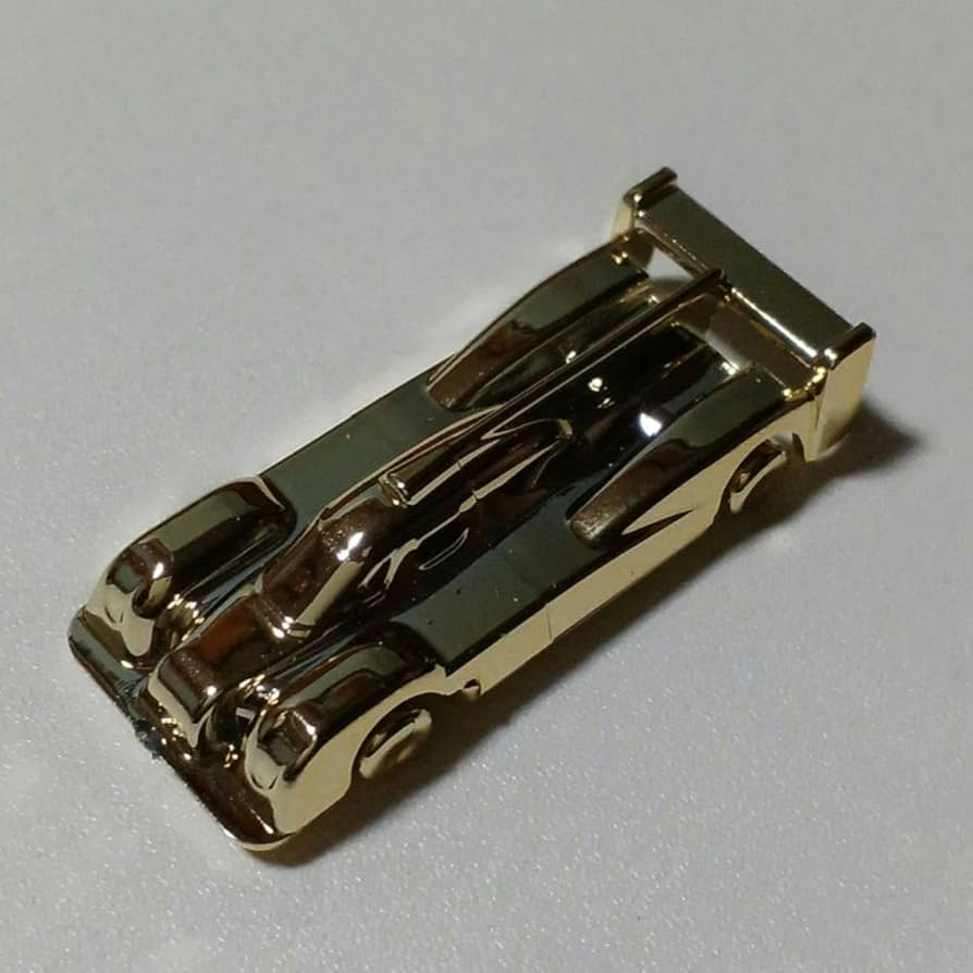 Amazon.co.jp: フエラムネ ゴールデンコーラ限定 金のスポーツカー②