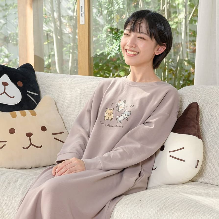 Amazon.co.jp: FukuFukuNyanko もっちり フェイス クッション