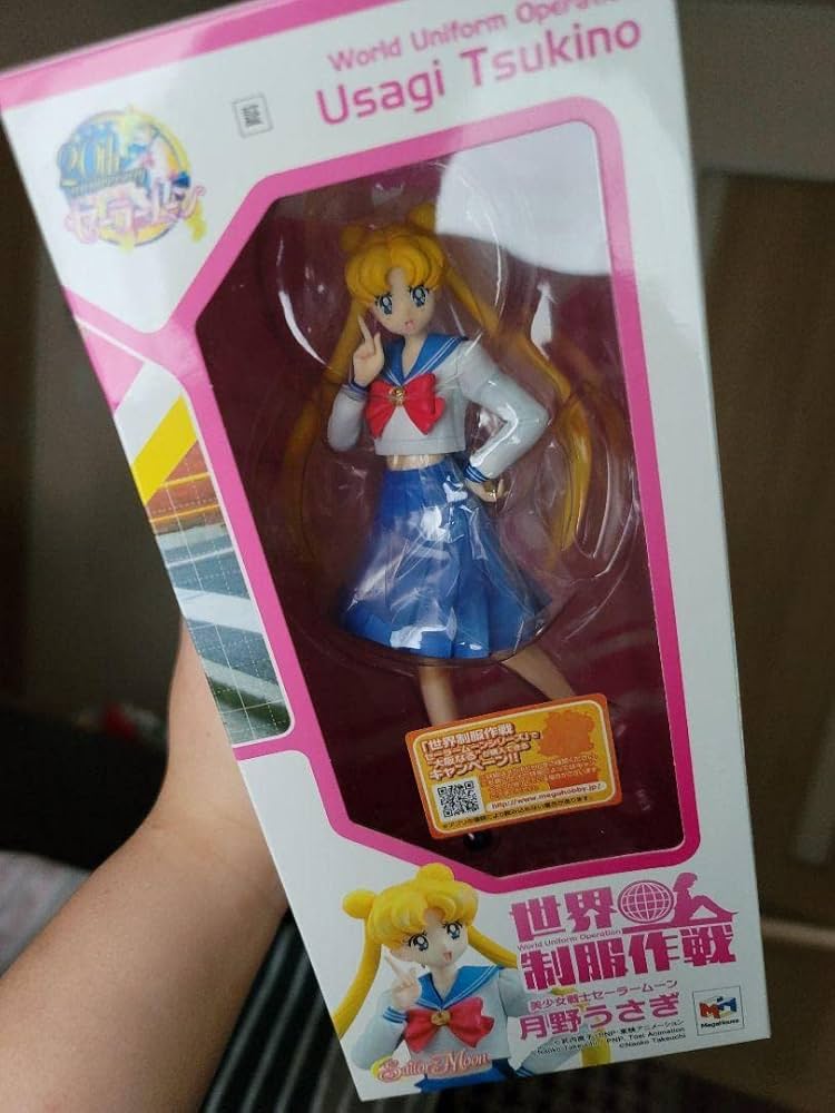 Amazon.co.jp: Sailor Moon World Uniform Operations Usagi Tsukino