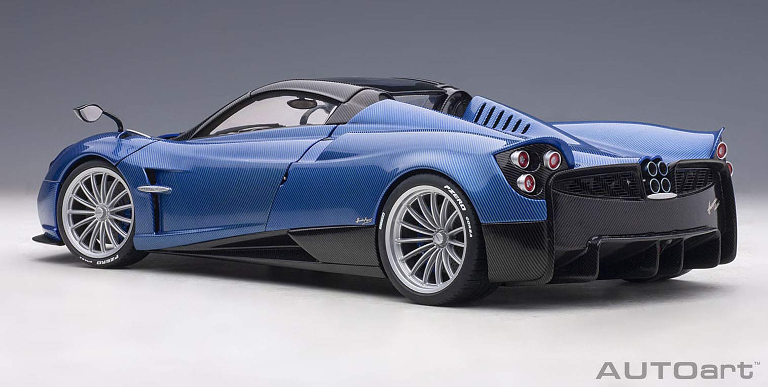 Amazon.co.jp: AUTOart 1/18 パガーニ ウアイラ ロードスター ブルー