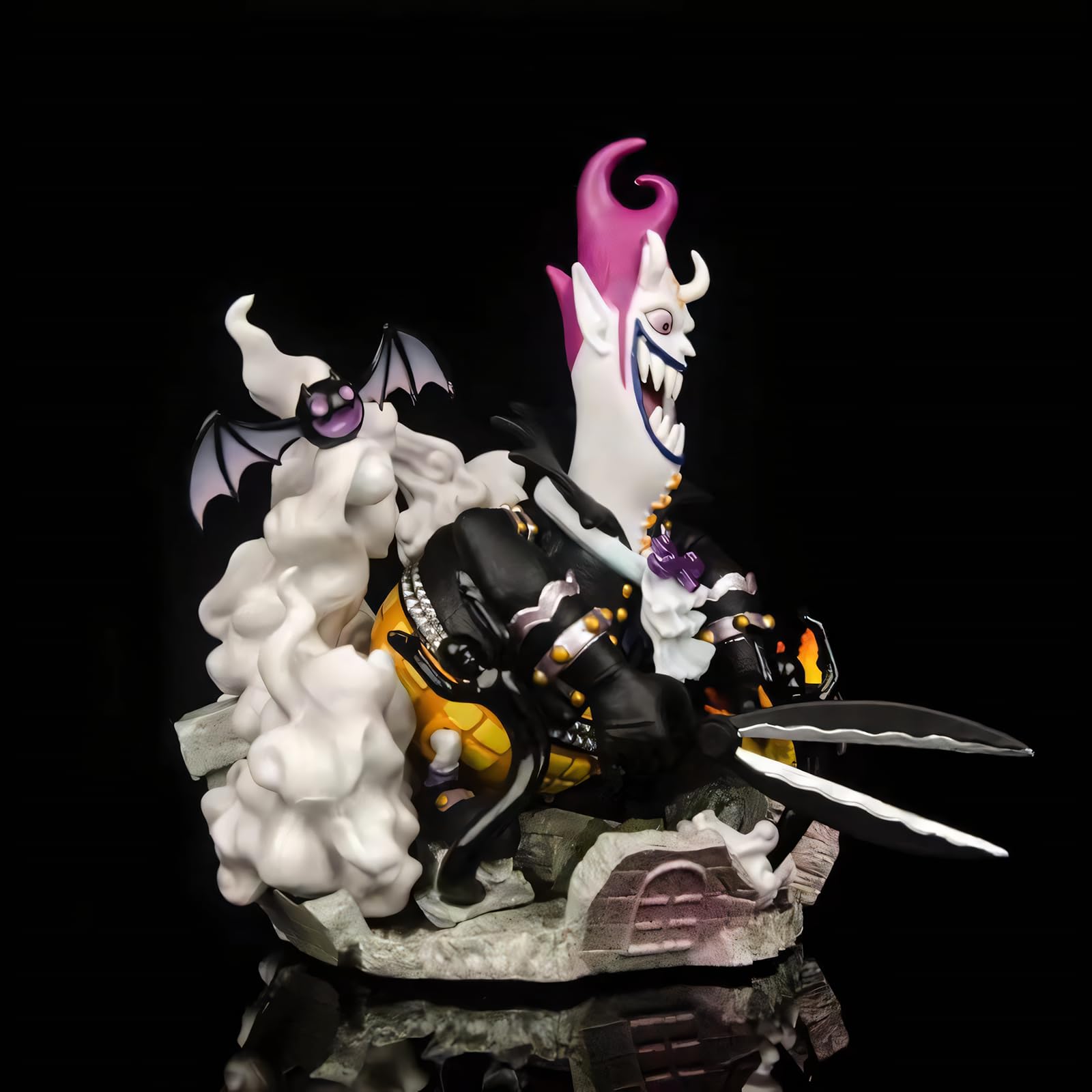 Amazon.co.jp: ワンピース ゲッコー・モリア 七武海 手办 コレクション