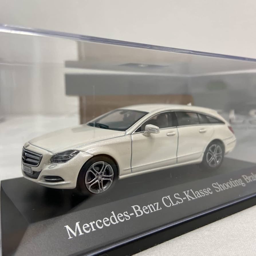 Amazon | Mercedes Benz ディーラー特注 Norev 1/43 CLSクラス