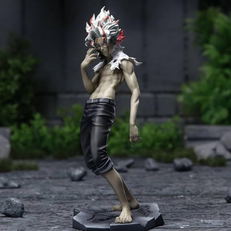 Amazon.co.jp: オカルン フィギュア 「ダンダダン」 Luminasta