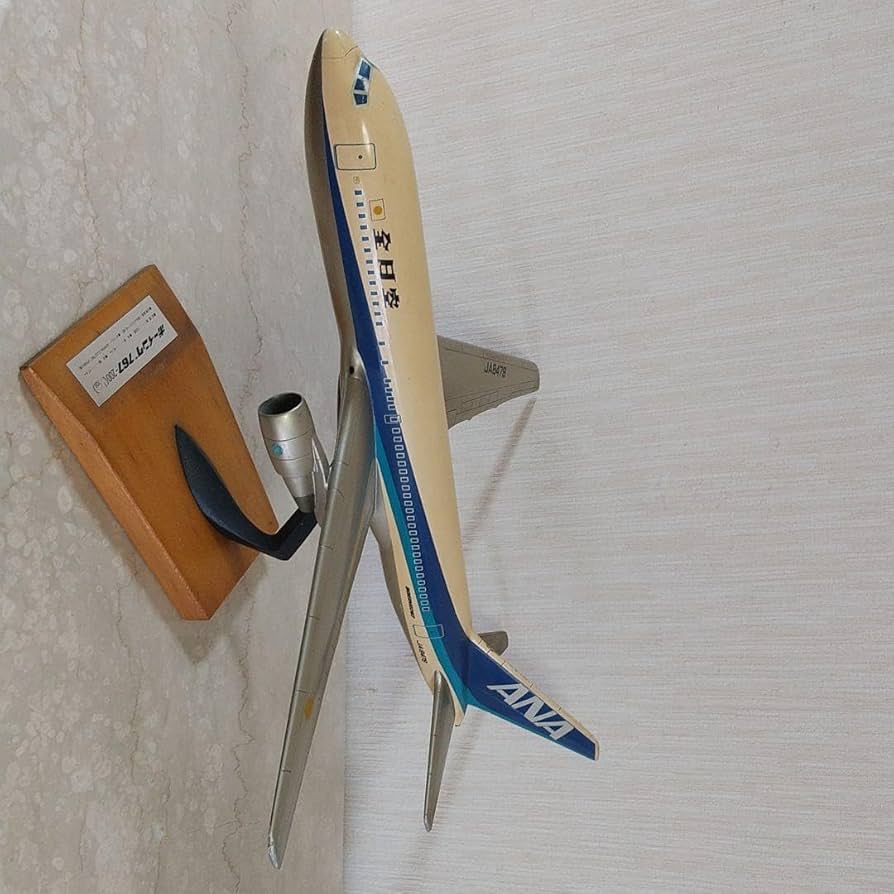 Amazon.co.jp: Boeing 767-200 ANA 1/100 : Toys & Games