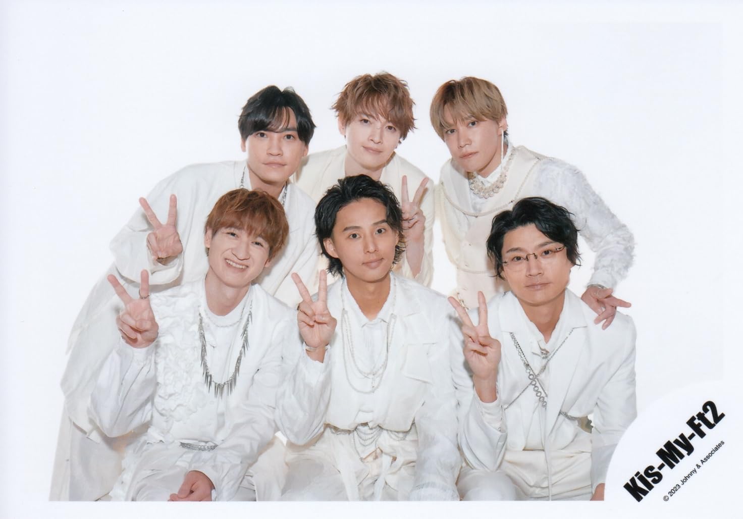 Amazon.co.jp: Kis-My-Ft2 公式生写真 （集合写真）KIA00445 : おもちゃ