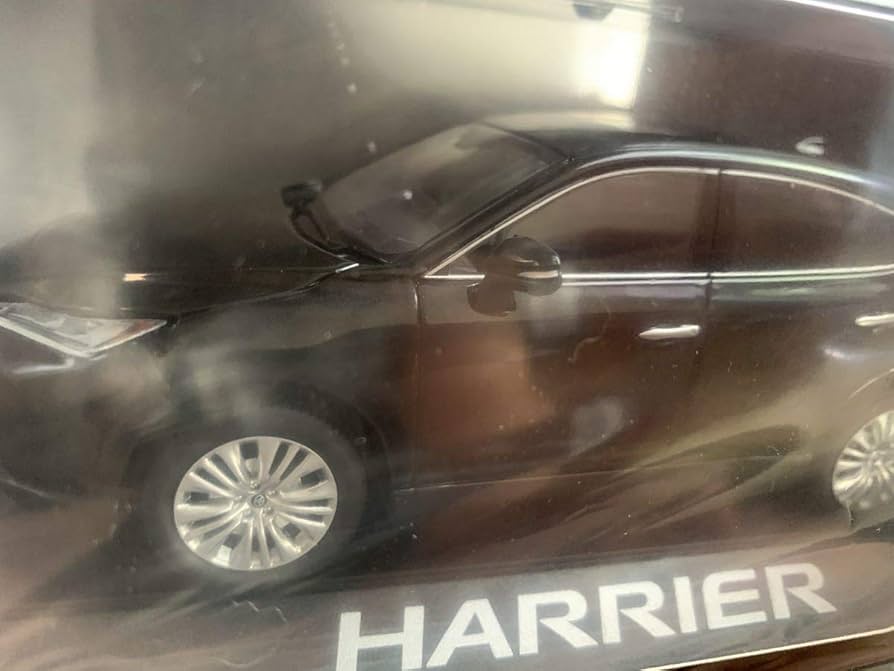 Amazon | トヨタ 1/30 新型 ハリアー HARRIER プレシャスブラック