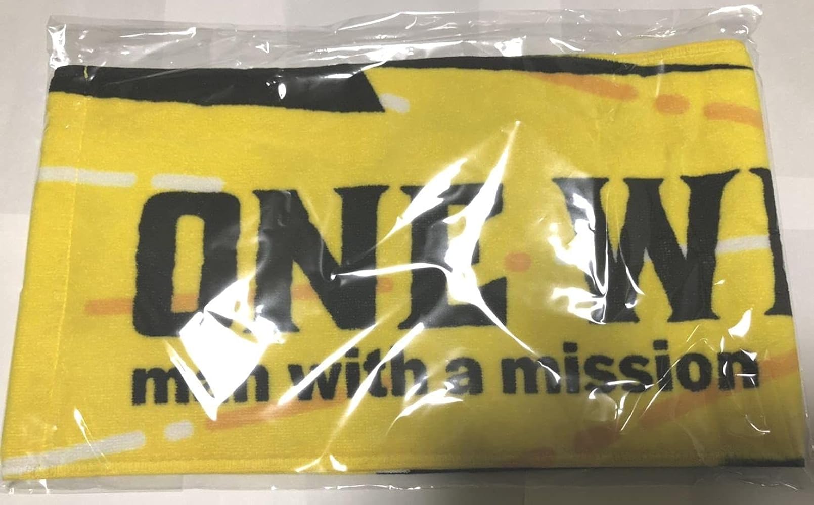 Amazon.co.jp: MAN WITH A MISSION（マンウィズアミッション）公式