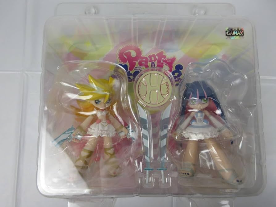 Amazon.co.jp: レア 美少女フィギュア Twin Pack+ パンティ