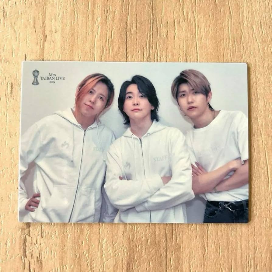 Amazon.co.jp: Mrs. GREEN APPLE大森元貴、若井滉斗、藤澤涼架 フォト