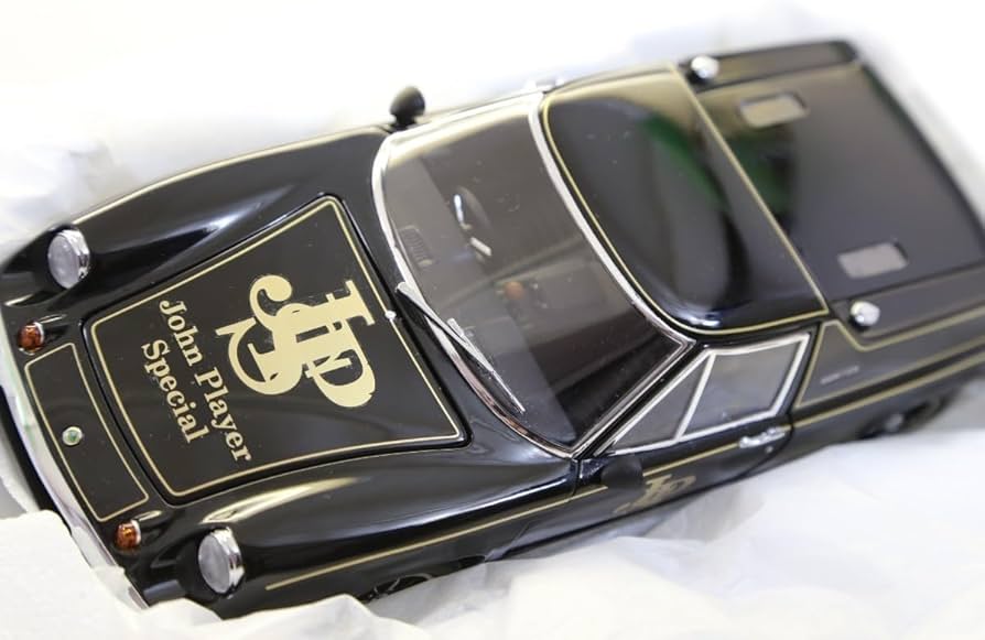 Amazon.co.jp: 京商 1/18 JPS ロータス ヨーロッパ スペシャル