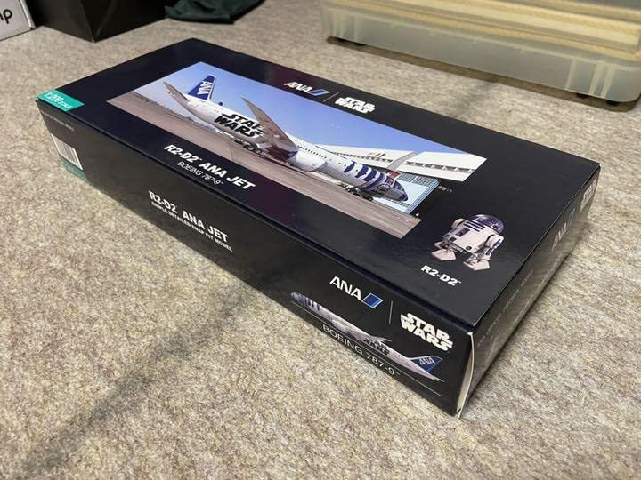 Amazon.co.jp: 全日空商事 ANA B787-9 スター ウォーズジェットR2-D2 1