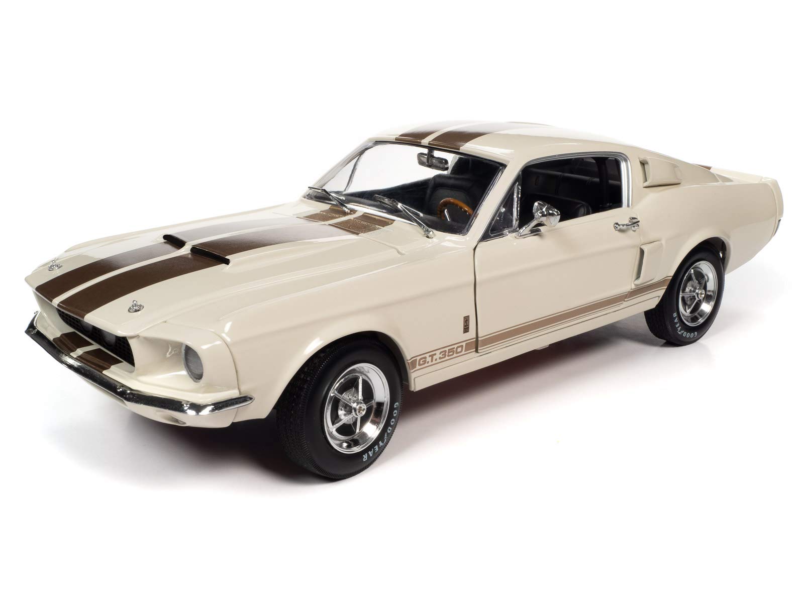 Amazon.com: American Muscle Shelby GT-350 1967 1:18 Scale Die-Cast