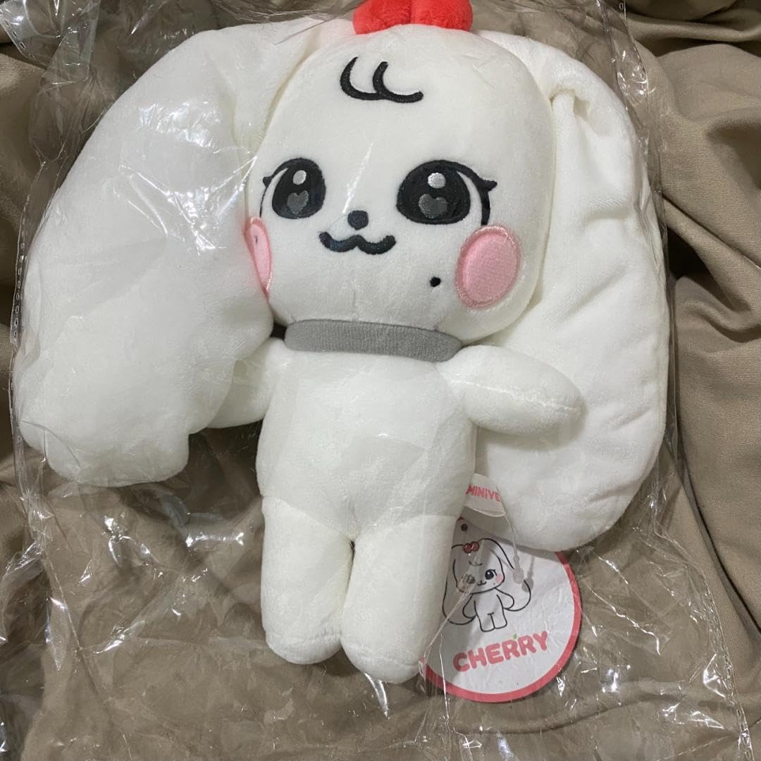 Amazon.co.jp: IVE minive ミニブ ウォニョン チェリー ぬいぐるみ