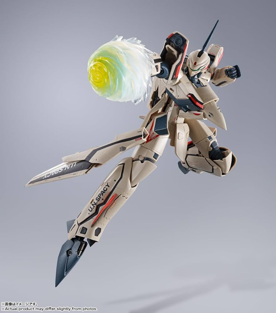 Amazon.com: TAMASHII NATIONS - Macross Plus - YF-19 Excalibur