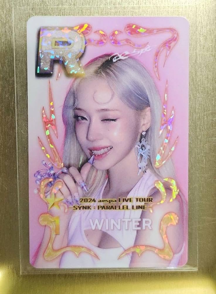 Amazon.co.jp: aespa エスパ ウィンター SUPERSTAR 特典トレカ : おもちゃ