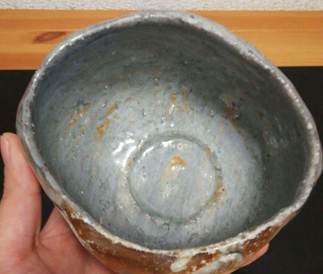 Amazon.co.jp: 高松俊人作 西山窯 伊賀焼 窯変 茶碗 共箱 共布 略歴付