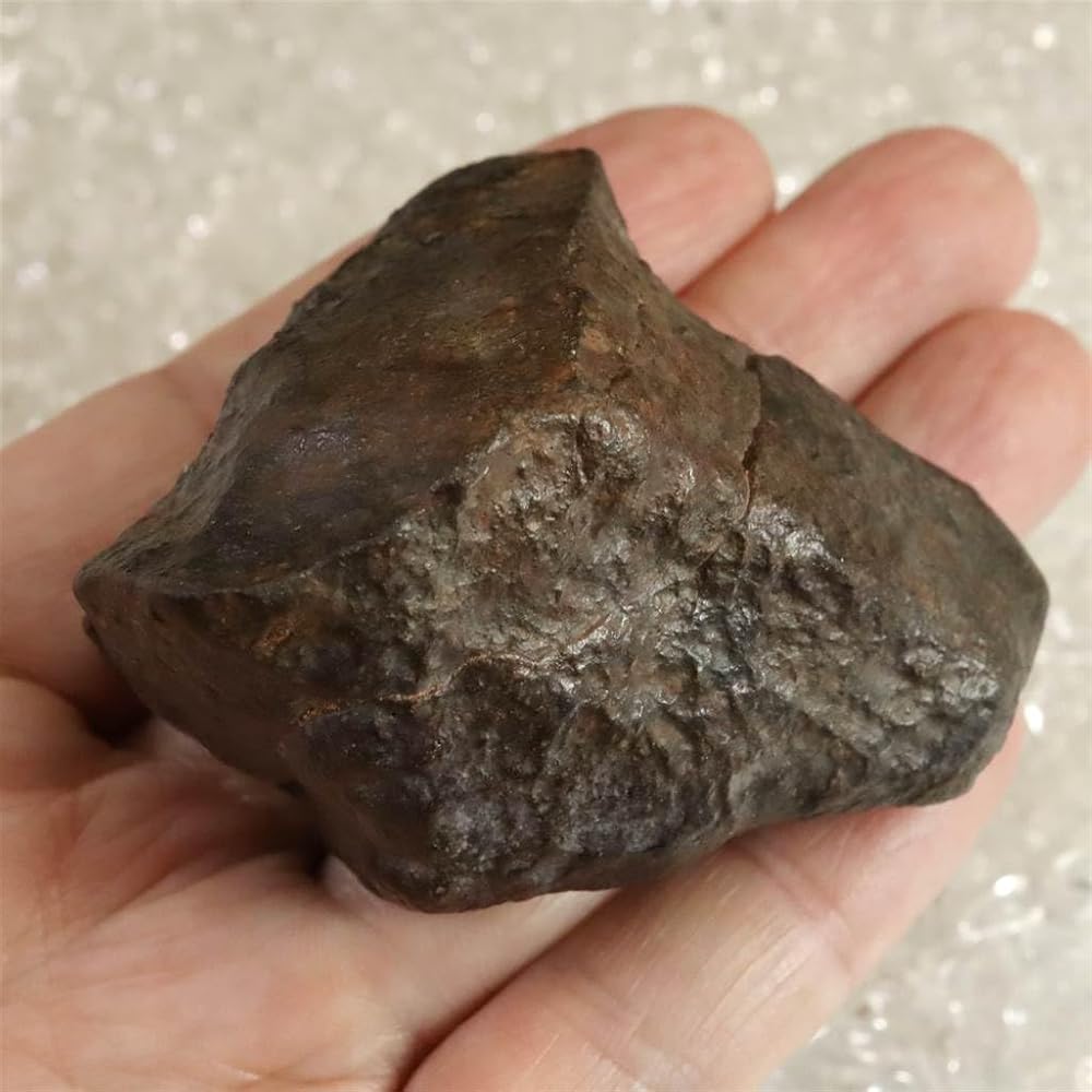 Amazon | モロッコ産 コンドライト隕石 NWA 石質隕石 53mm原石 135.3g