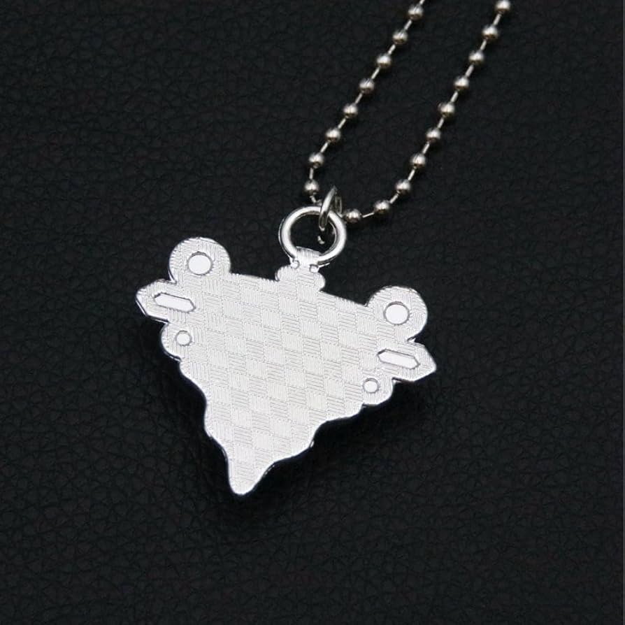 Amazon.co.jp: ☆ジョジョの奇妙な冒険 エイジャの赤石 ペンダント