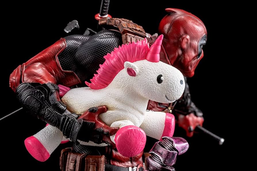 Amazon.com: Kotobukiya Marvel Universe: Deadpool Fine Art