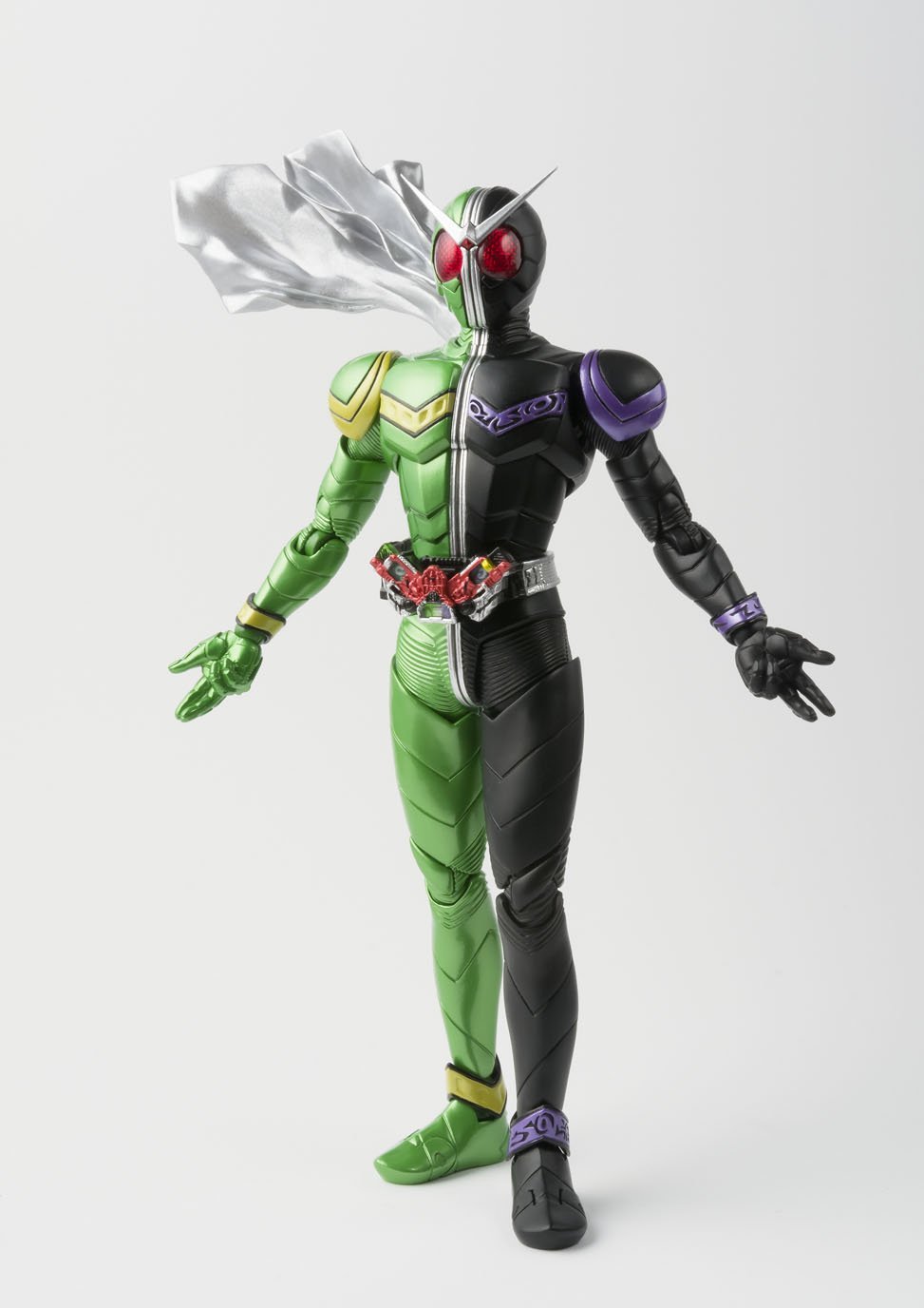 Amazon.co.jp: TAMASHII NATIONS S.H.フィギュアーツ (真骨彫製法
