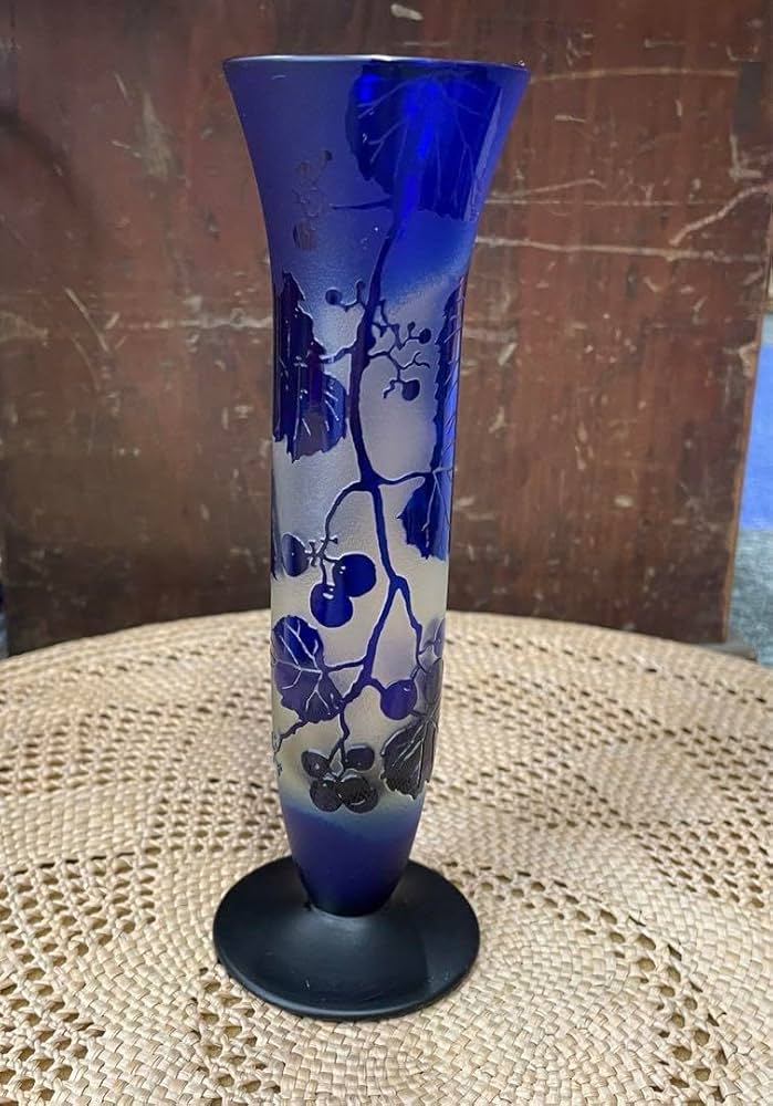 Amazon.co.jp: 北一硝子 花瓶 一輪挿し 色被せガラス ボタニカル