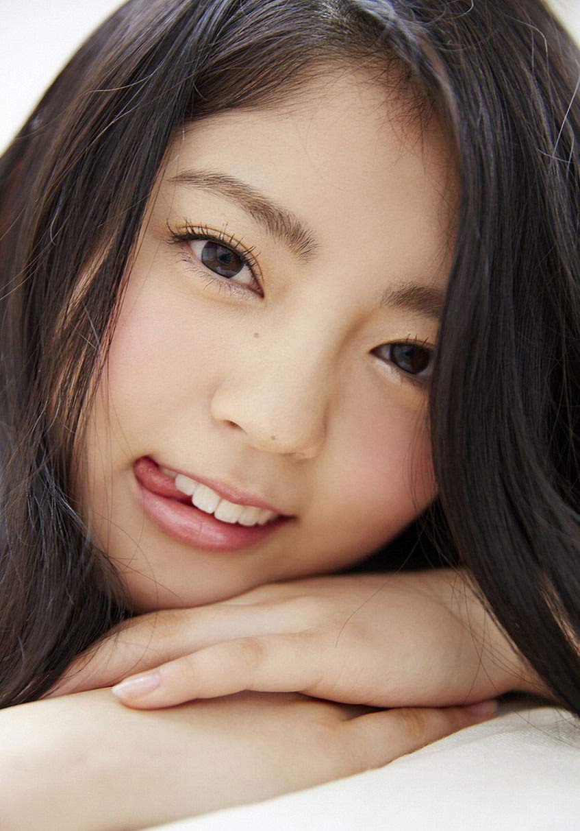 Amazon.co.jp: 鈴本美愉 欅坂46 Lサイズ写真10枚 : おもちゃ