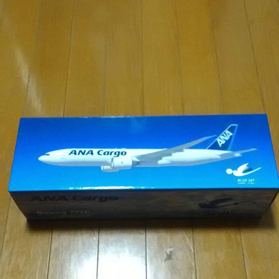 Amazon.co.jp: ANA CARGO 1/200 Aircraft Model : Hobbies