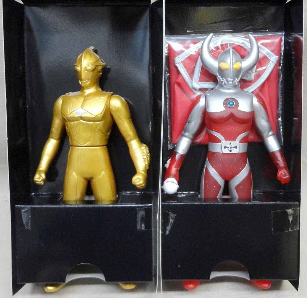 Amazon | ウルトラヒーローソフビ 限定 メビウス&ウルトラの父 2体