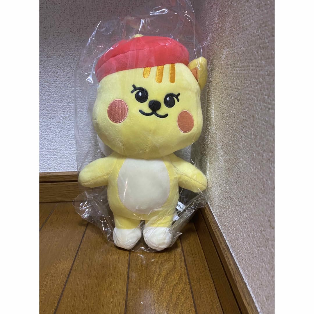 Amazon.co.jp: NiziU リク ぬいぐるみ : おもちゃ