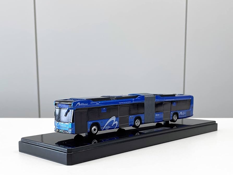 Amazon.co.jp: 横浜市交通局 連節バス ヨコハマベイサイドブルー 1/80