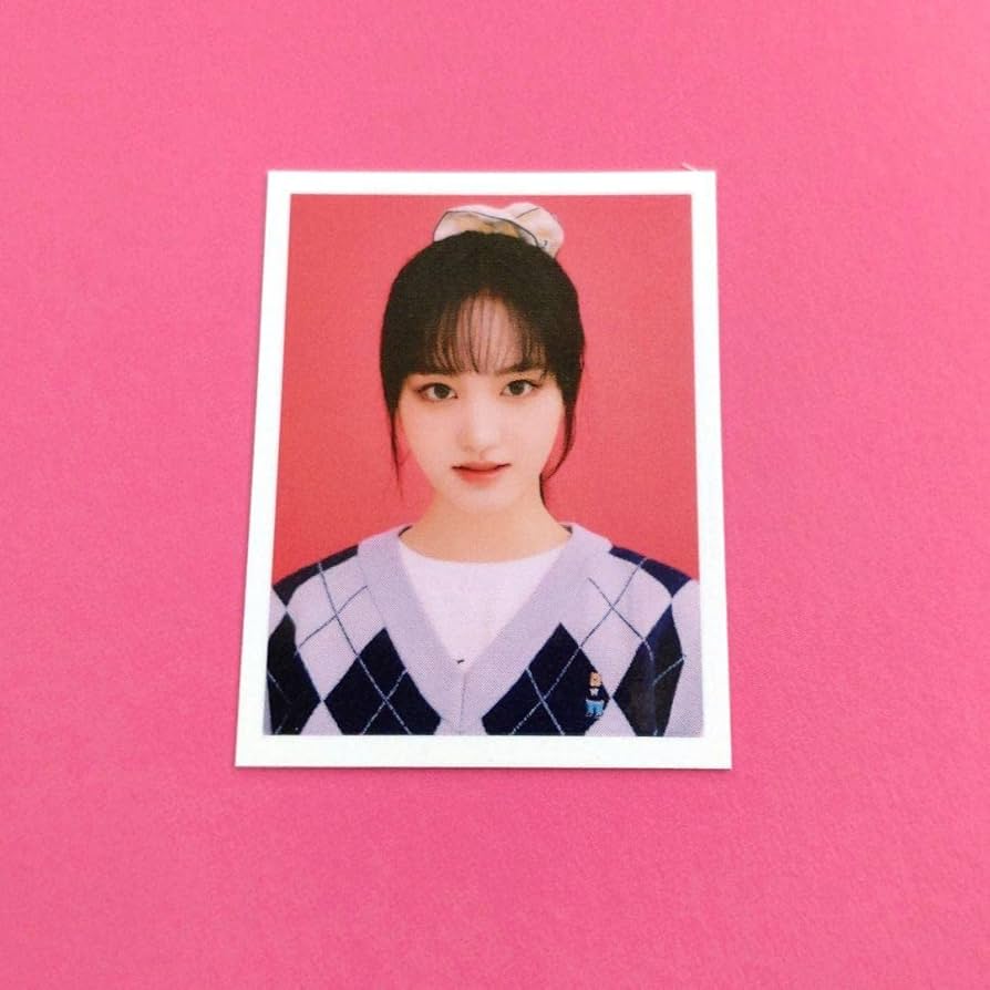 Amazon.co.jp: IVE シーグリ リズ 証明写真 ○ : おもちゃ