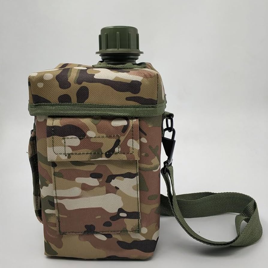 Amazon｜Yicdfur 登山用水筒 ミリタリーウォーターボトル 2L 軍用水